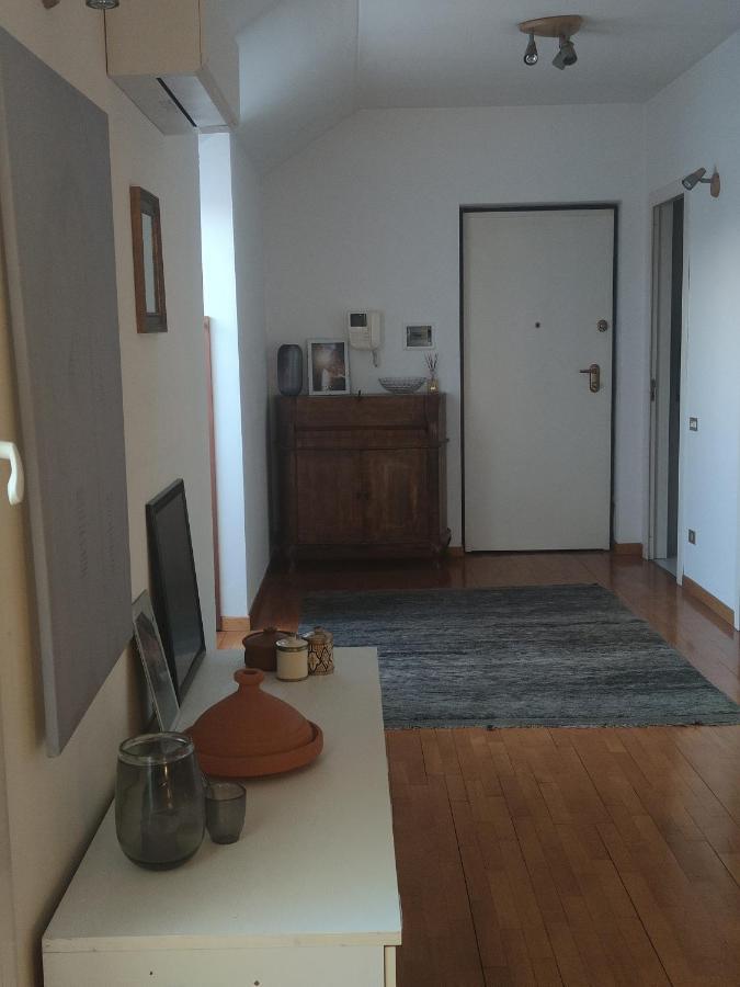 Grande Apartamento, Centro Di Asti Daire Dış mekan fotoğraf